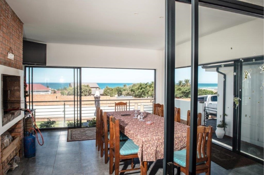 3 Bedroom Property for Sale in Jeffreys Bay Central Eastern Cape